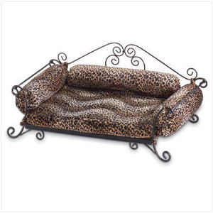 Pet Bed With Leopard Pad